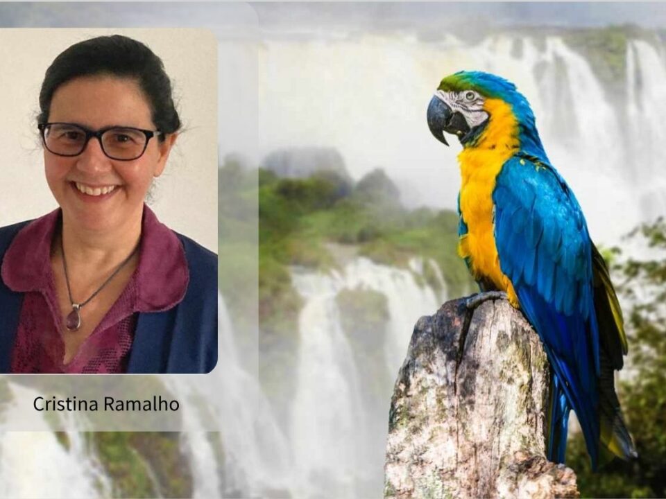 Cristina Ramalho and a parrot