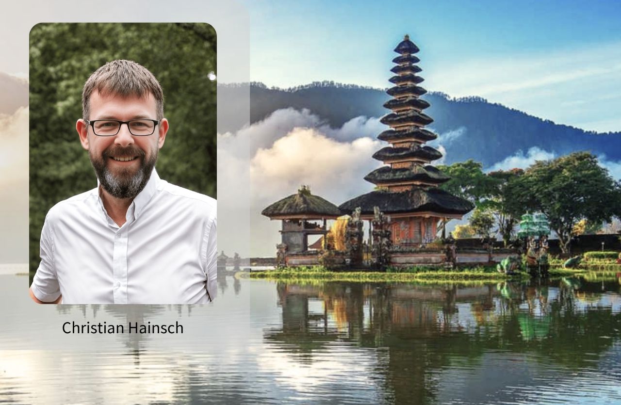 Christian Hainsch, indonesian temple